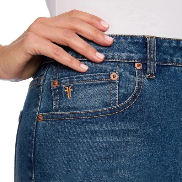 Frye Amari High-Rise Cropped Jeans 12/31 Dark Wash NWT - Picture 6 of 10